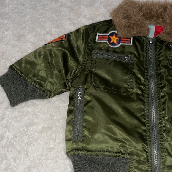 KIDS PLAY Top Gun 745 Bomber Jacket Green & Red patches and multiple pockets 12M - Picture 7 of 13